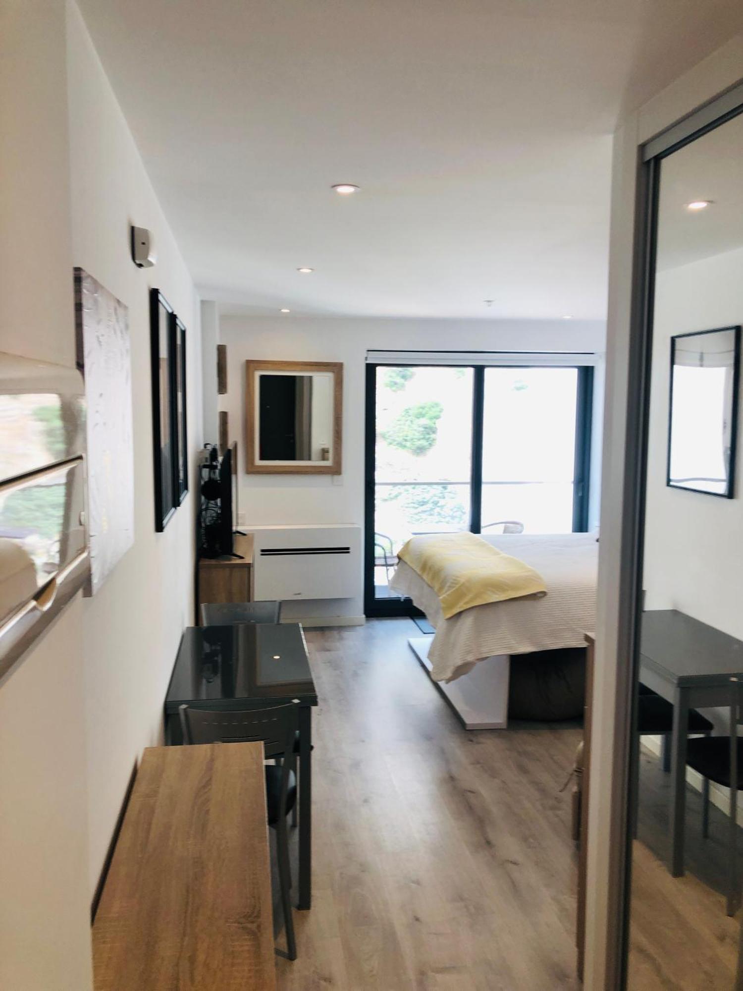 Cp High Floor Luxury Studio Sleeps 3 Gibraltár Kültér fotó
